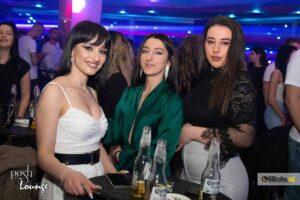 Kida | Posh Louge